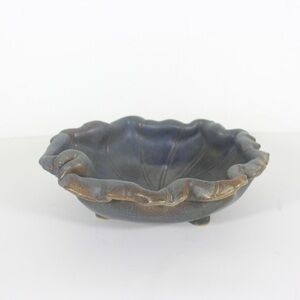 Signed Studio Pottery Hand Pinched Footed Bowl with Leaf or Flower Motif Organic